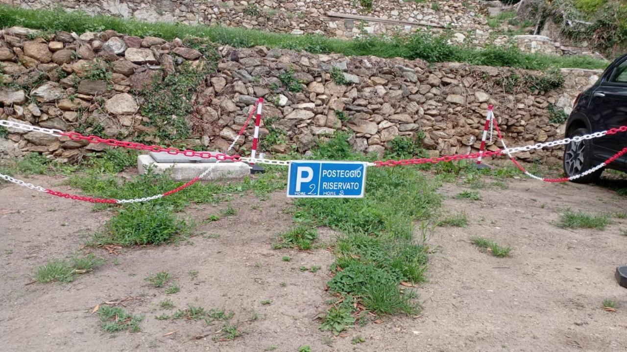 Una Finestra Sul Mare Home 2 Берджеджи Экстерьер фото
